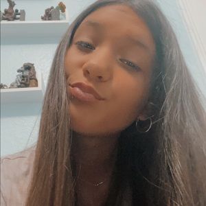 Meet your Posher, Kady